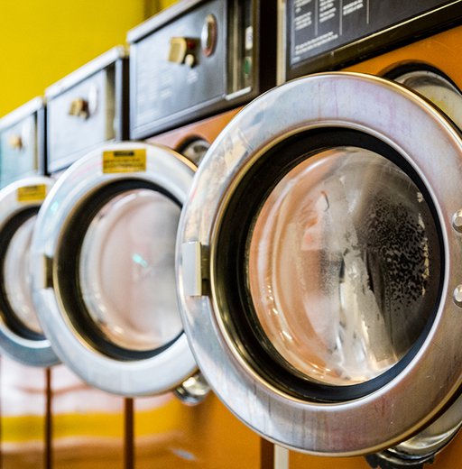 Laundromat-Washing-machines